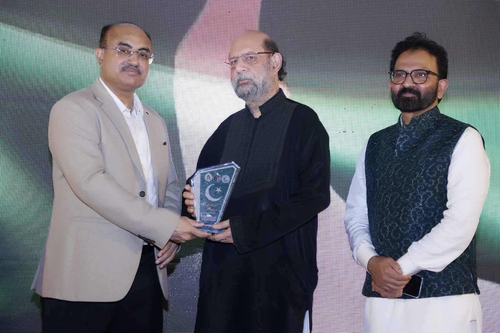 Congratulations to Jimmy Enginner on receiving the prestigious Pakistan Icon Award!