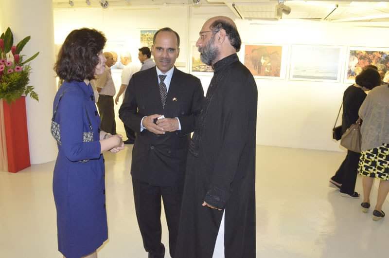 Jimmy Engineer’s Solo Painting Exhibition: A Colourful Journey of Pakistan in Singapore (Part One)